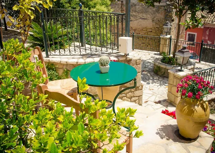 Conte Rari Villa *