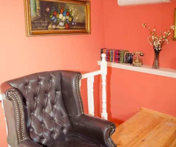 别墅 Conte Rari 阿齐欧斯·贡多斯